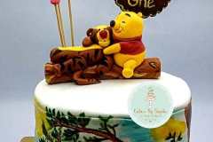 Winnie-the-Poo-Theme-Cake