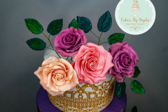 HAndcrafted-Flowers-Cake
